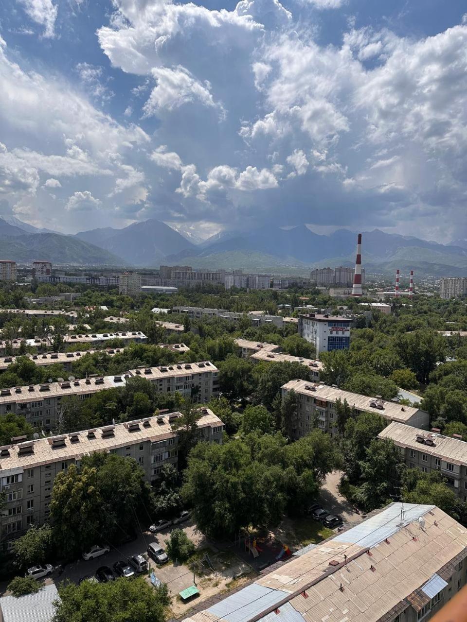 Солнечная Лагуна Almaty Exterior foto